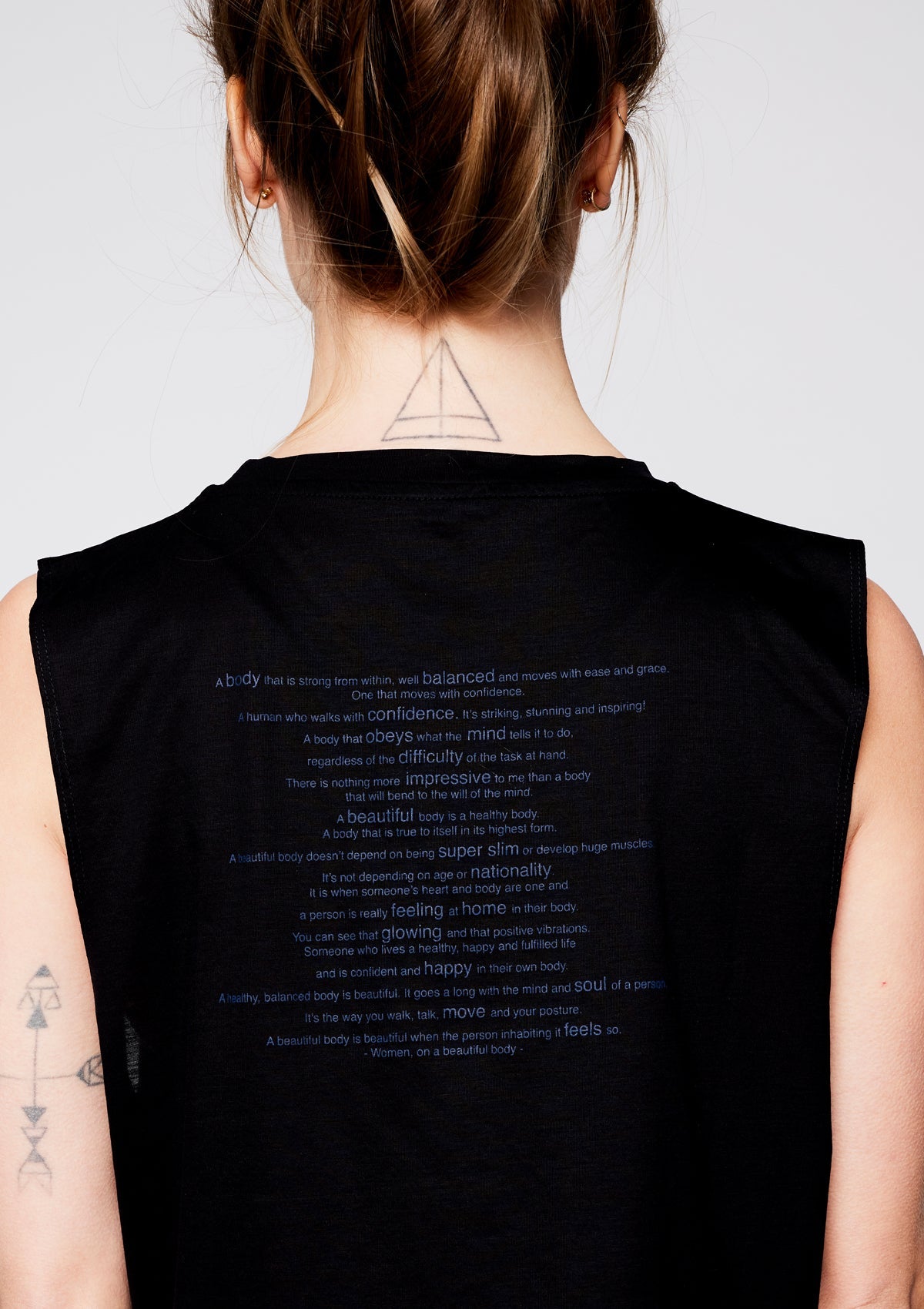 Das Statement Crop Top – Midnight Black